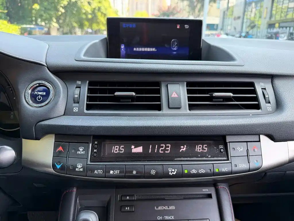 Lexus CT 2019 2017 CT200h Comfort (Single Color, China V)