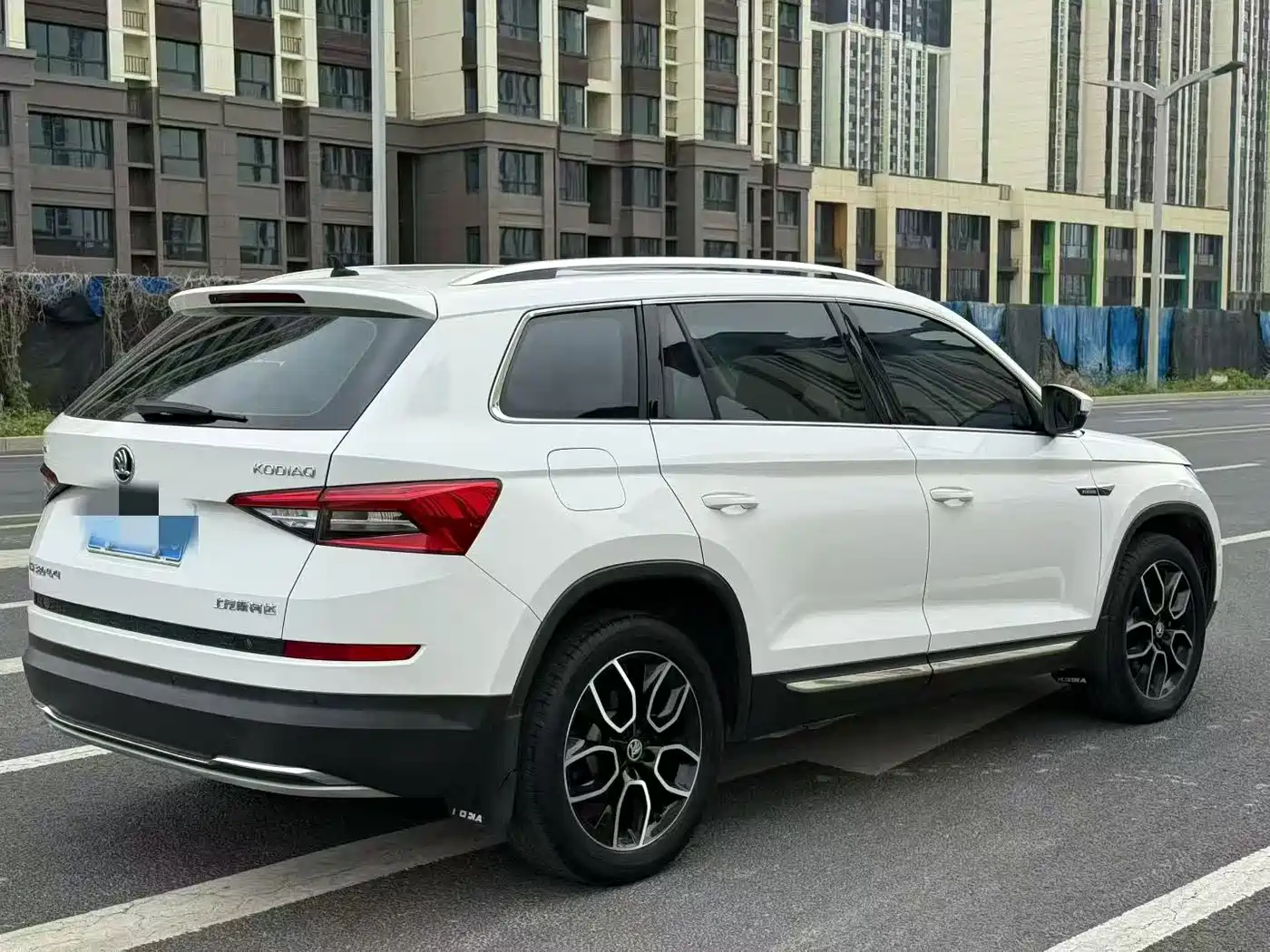 Škoda Kodiaq 2019 TSI380 7-seater 4WD Flagship Edition China V фото 9
