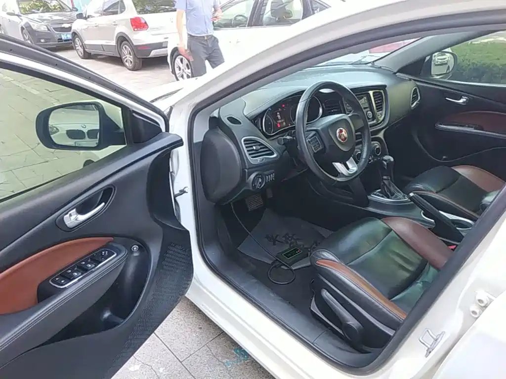 Fiat Viaggio 2017 2015 1.4T Auto Sport Edition
