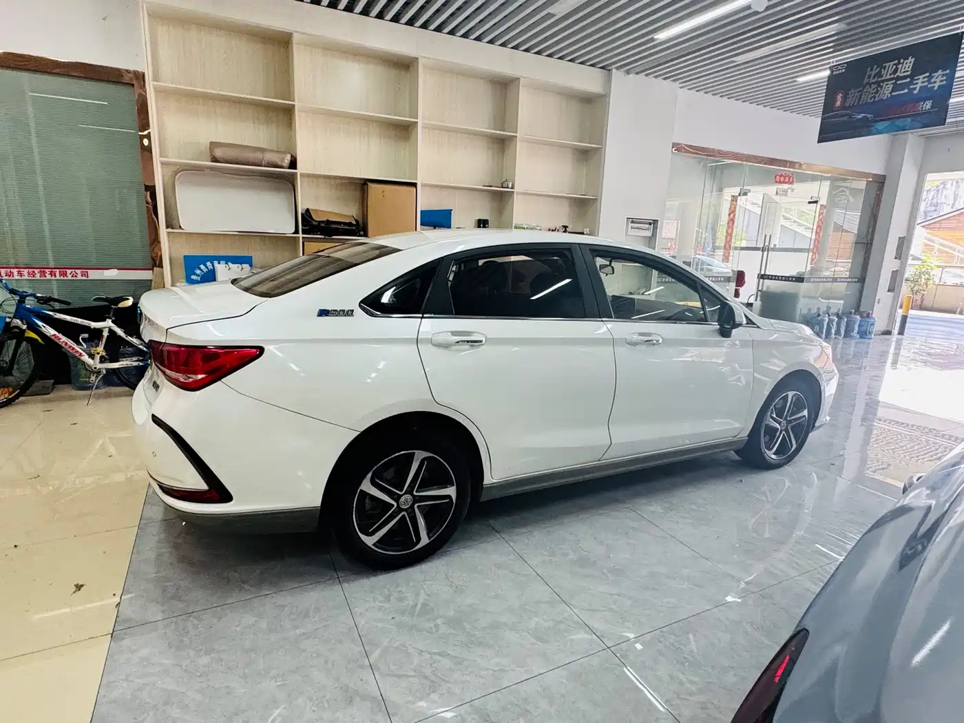 BAIC Beijing EU5 2019 2018 R500 Smart Wind Edition
