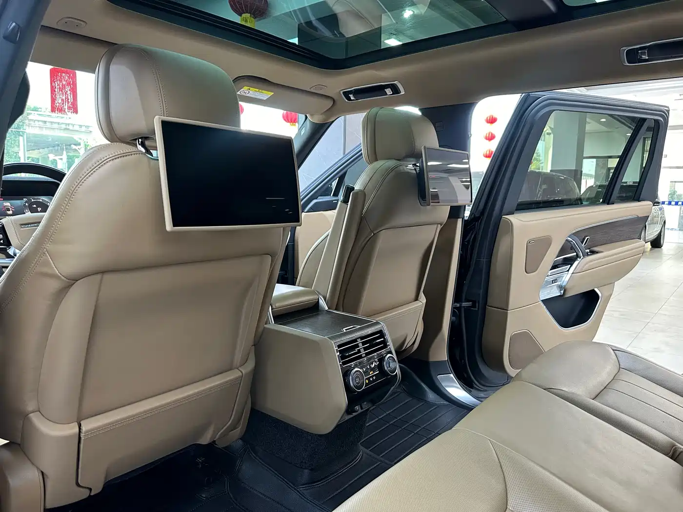 LAND ROVER RANGE ROVER