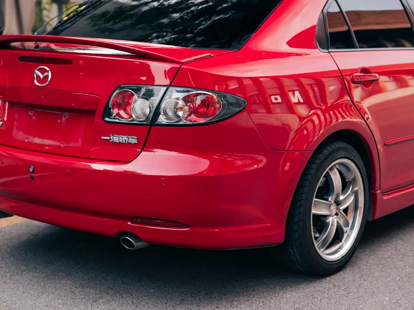 Photo 7 - Mazda 6