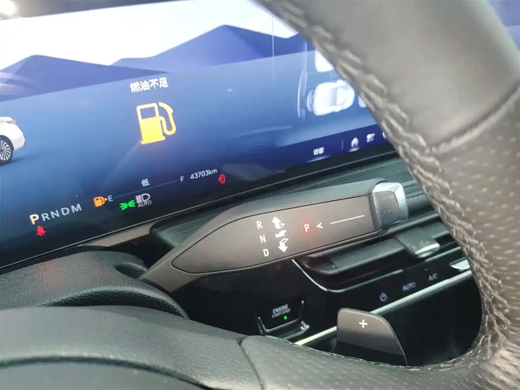 Buick LaCrosse 2023 28T Premium Edition фото 10