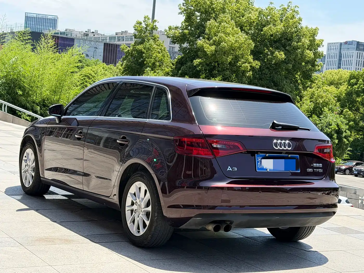 Audi A3 2016 Sportback 35 TFSI Leadership фото 5