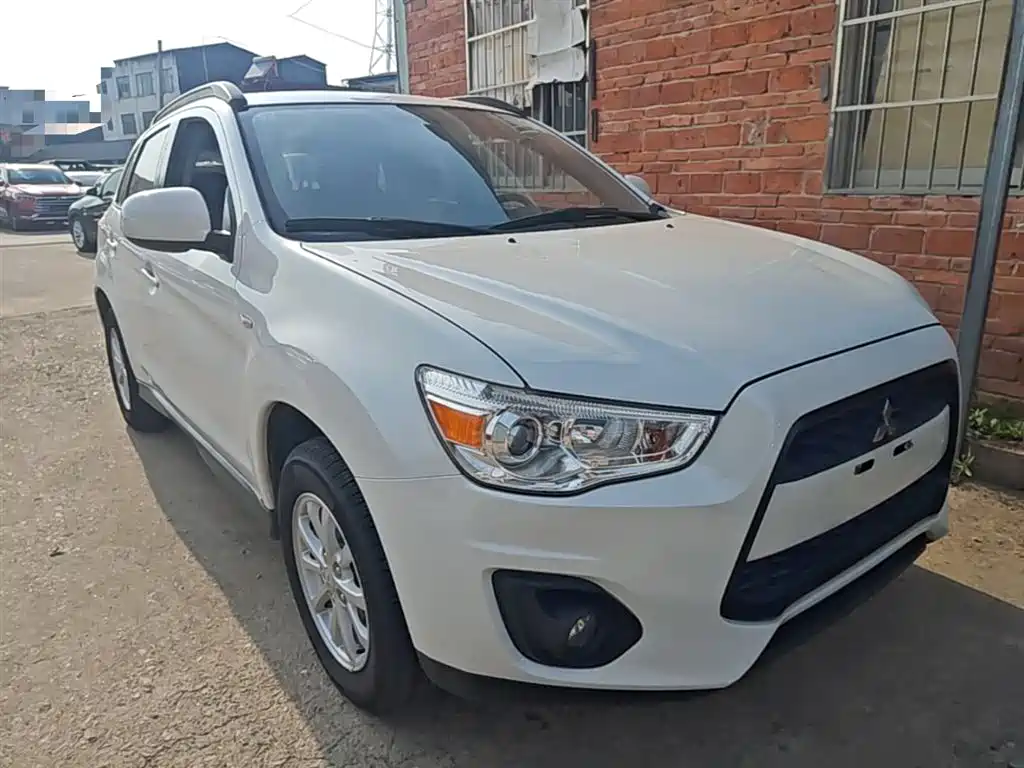 Mitsubishi ASX 2015 2013 2.0L CVT 2WD Elite
