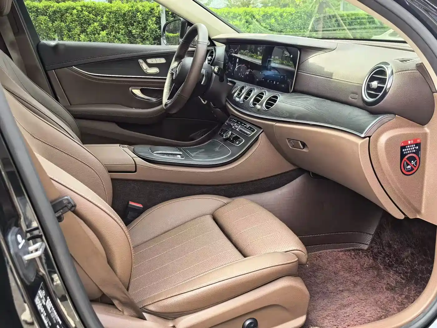 Mercedes-Benz E-Class 2022 E 300 L Luxury фото 6