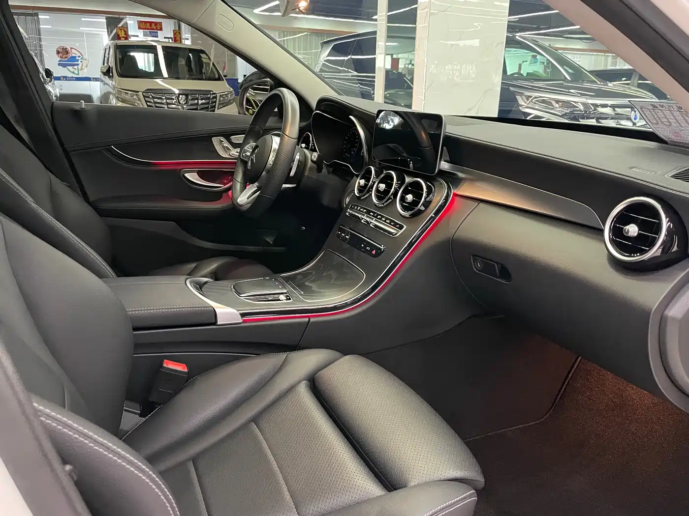 Mercedes-Benz C-Class 2020 Facelift C 260 L Sport фото 12