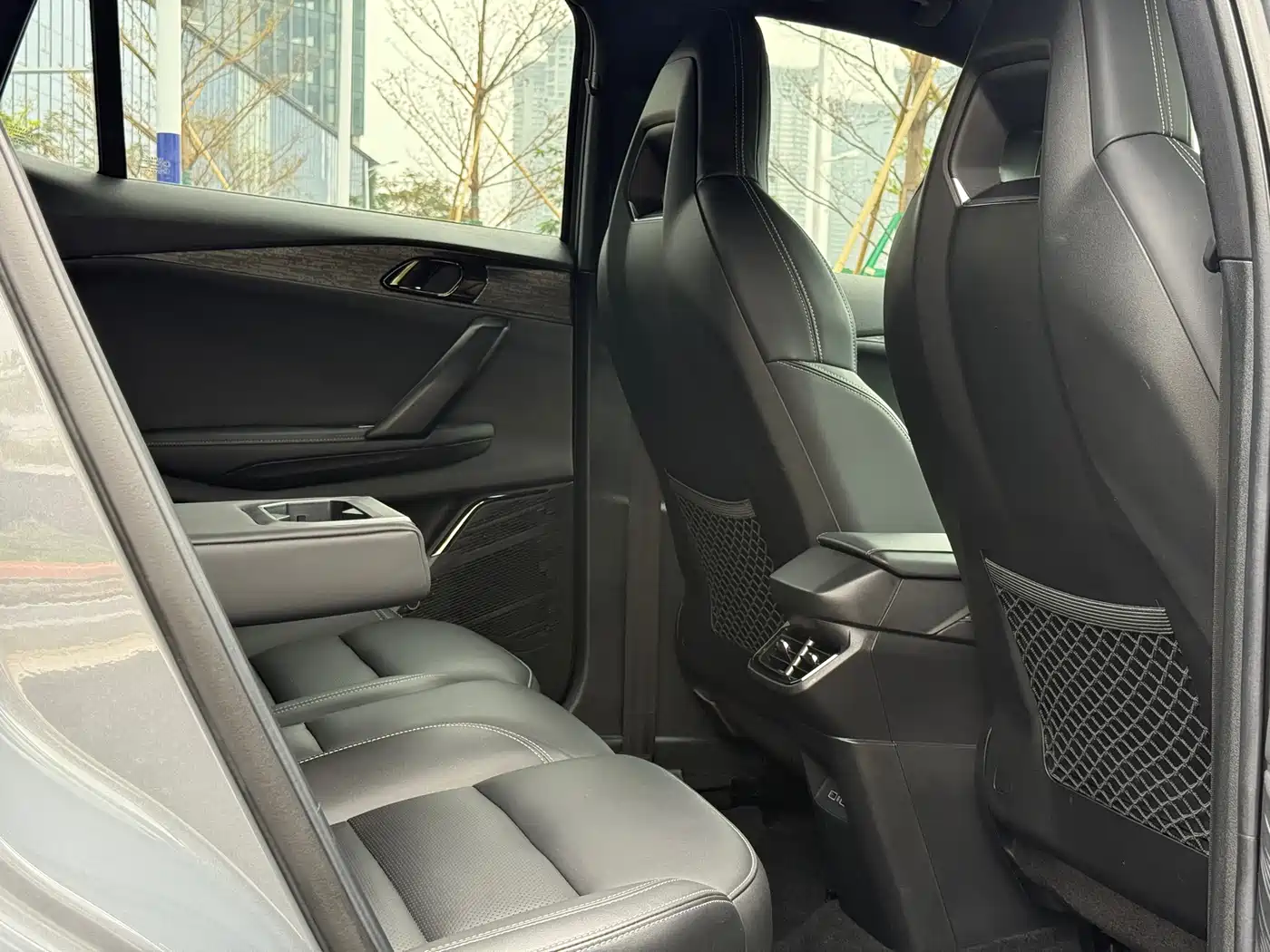 Lynk & Co 06 2023 Remix 1.5T Power Pro фото 14