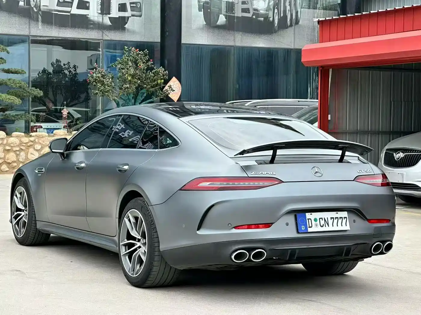 MERCEDES-BENZ AMG GT