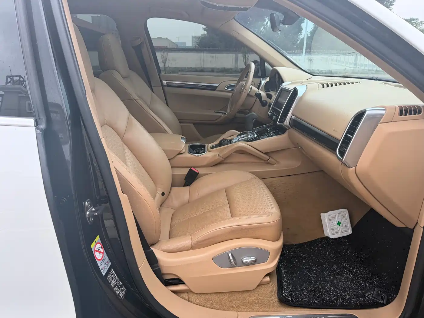Porsche Cayenne 2011 Cayenne 3.0T фото 3