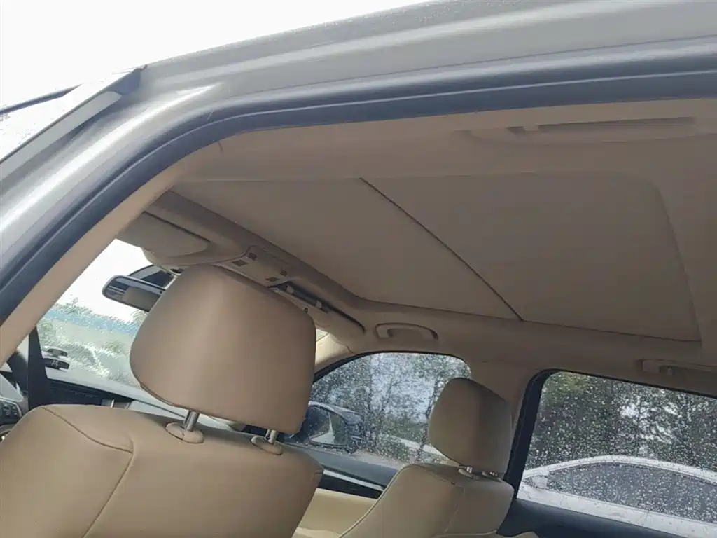 BMW X1 2015 Model sDrive18i Leading Advanced Edition фото 17