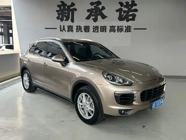 Porsche Cayenne 2016 Cayenne 3.0T — фото 2