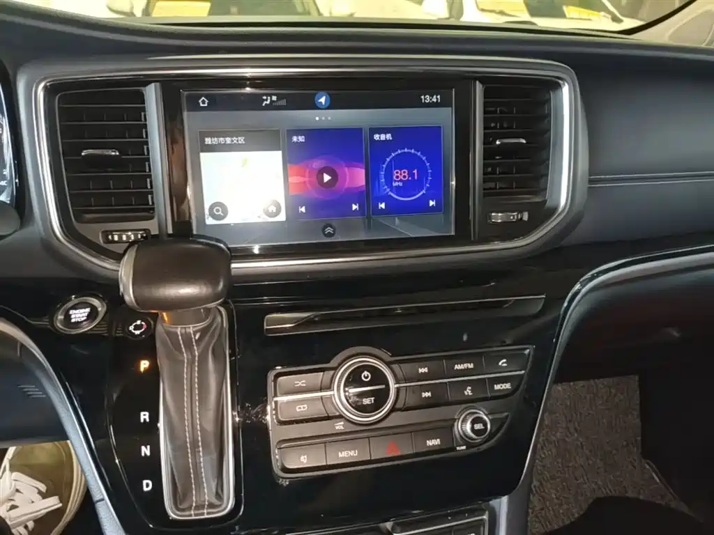 GAC Trumpchi Trumpchi M8 2018 320T Premium Edition фото 13