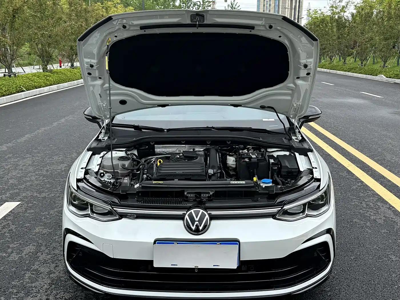 Volkswagen Golf 2023 280TSI DSG R-Line Lite фото 12