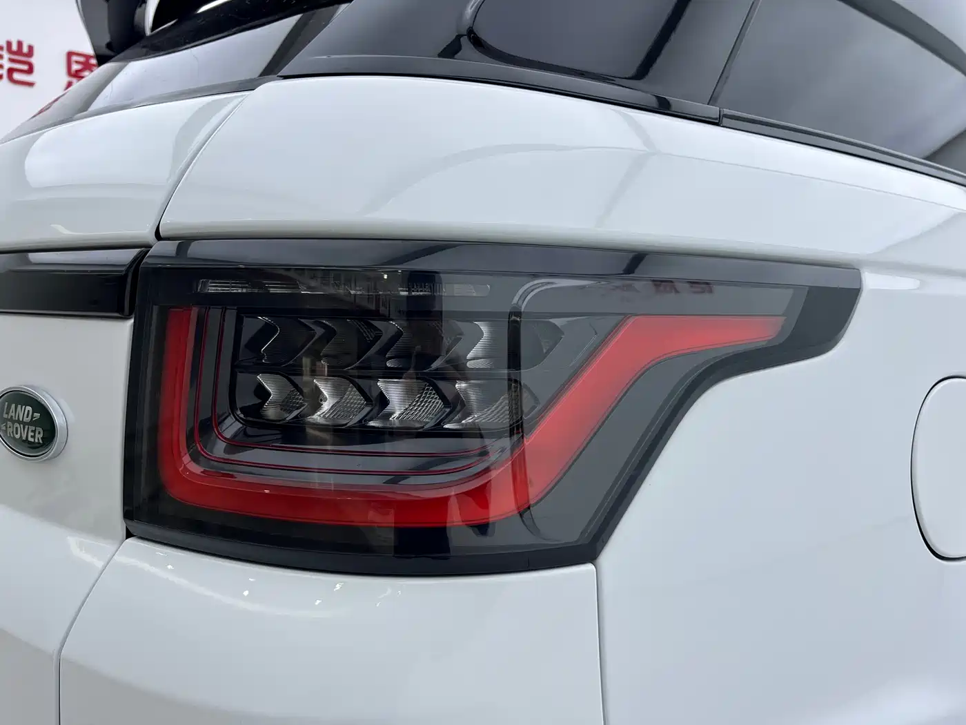 Land Rover Range Rover Sport 2018 3.0 SC V6 Fashion Genesis DYNAMIC фото 25