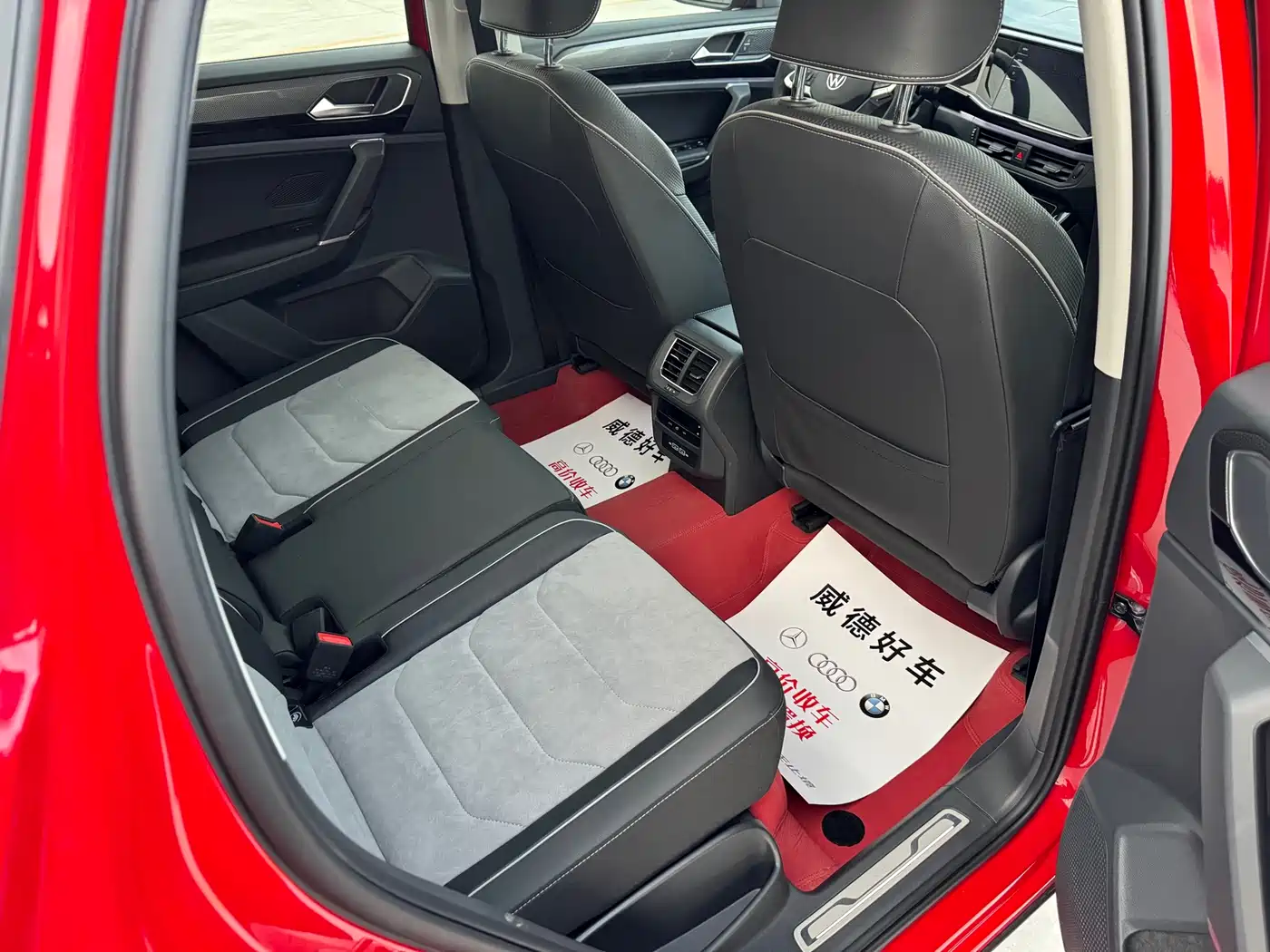 Volkswagen Tayron X 2020 330TSI 2WD Premium Smart Edition фото 9