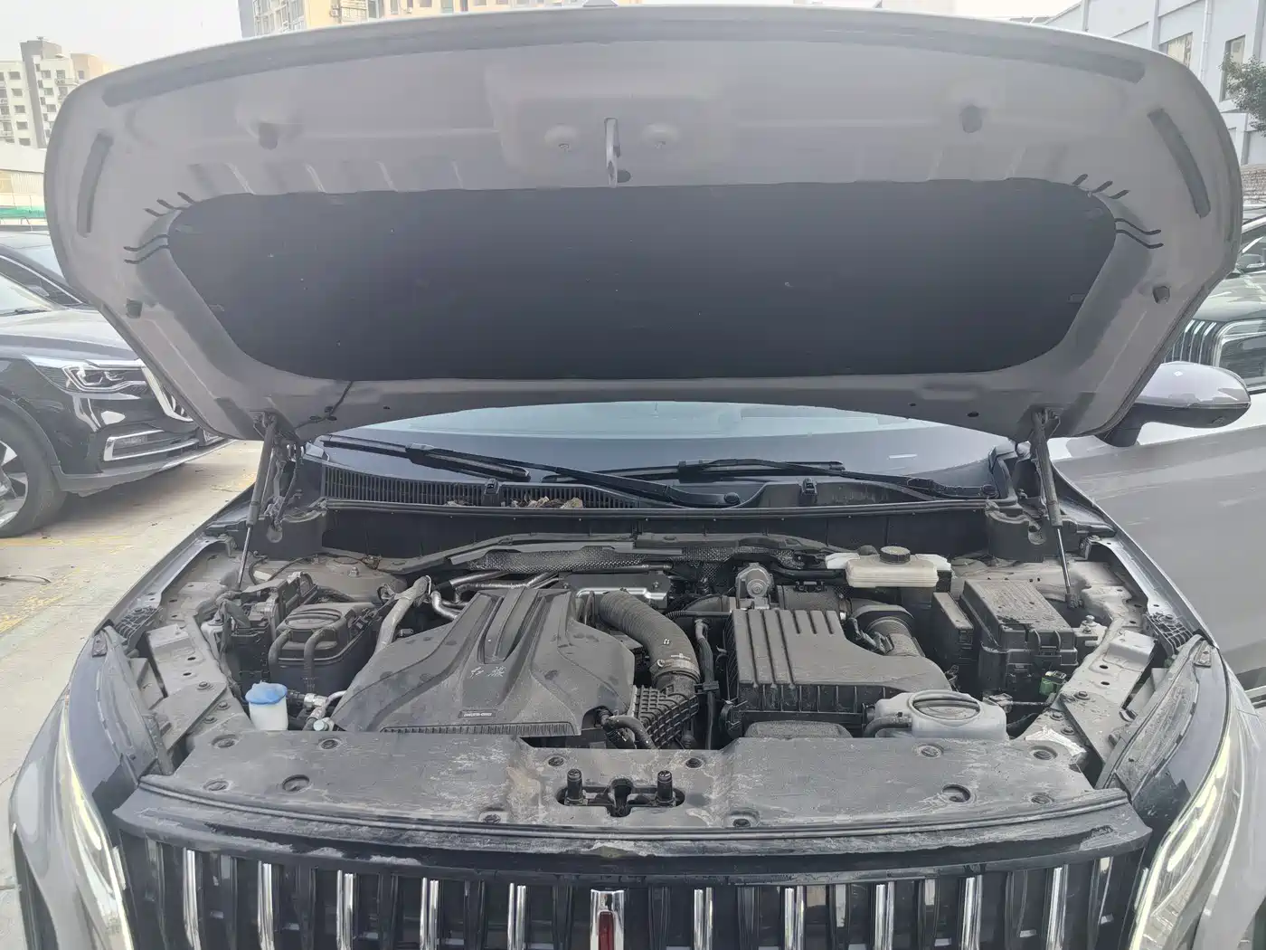 Hongqi HS7 PHEV 2024 2024 2.0T PHEV AWD Flagship 6-Seater
