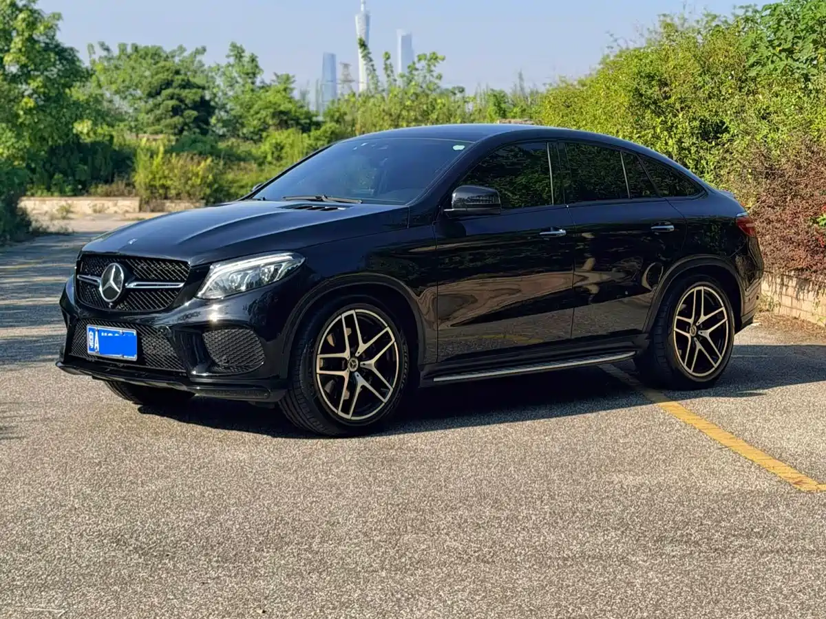Mercedes-Benz GLE Coupe 2017 GLE 500 4MATIC Coupe SUV