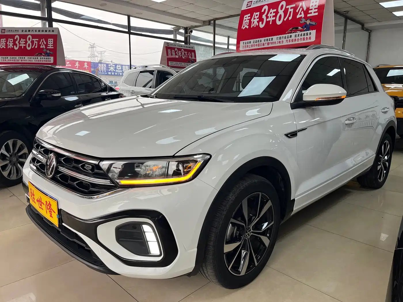 Volkswagen T-ROC 2023 300TSI DSG 2WD Dawn Edition фото 3