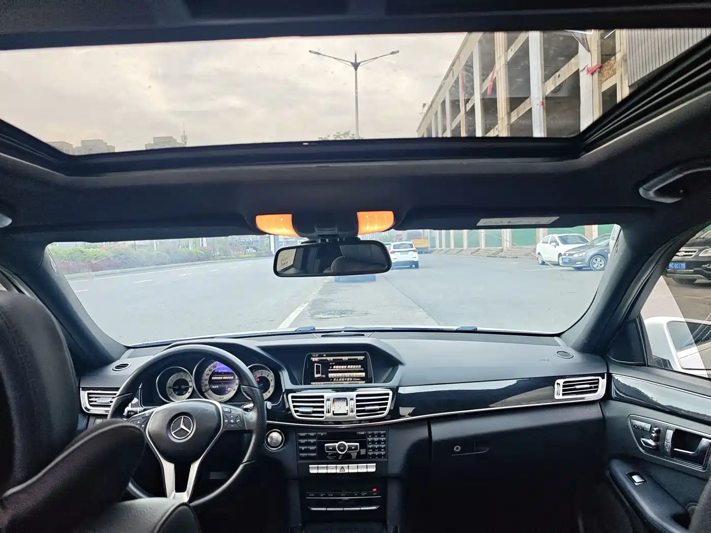 Mercedes-Benz E-Class 2015 E 260 L Sport фото 9