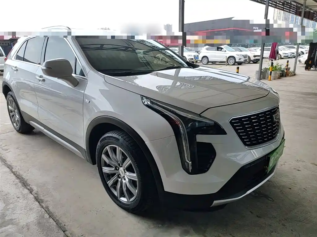Cadillac XT4 2018 Model 28T 2WD Luxury фото 4