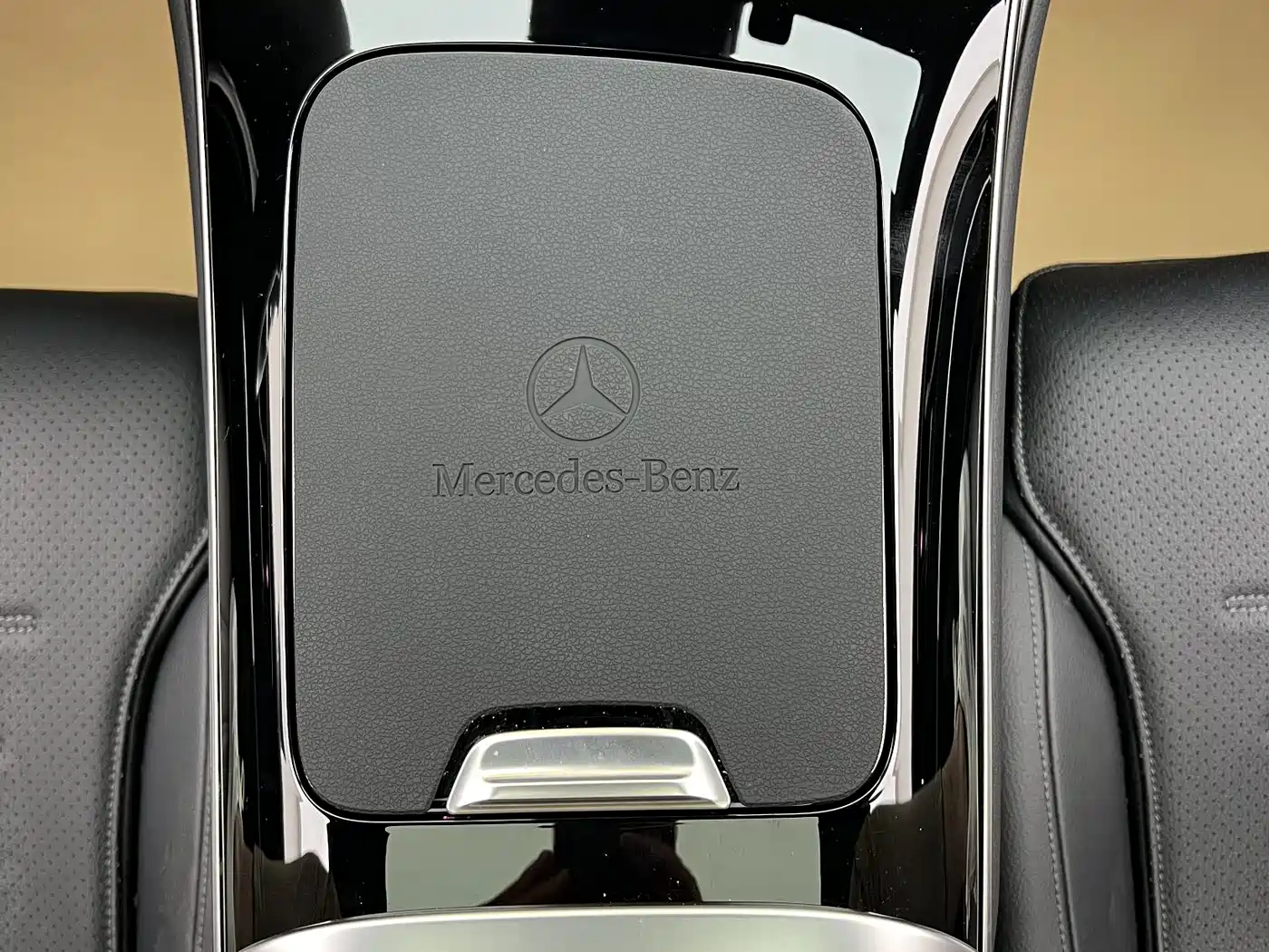Mercedes-Benz GLC Coupe 2025 2025 Facelift GLC 260 4MATIC Coupe SUV