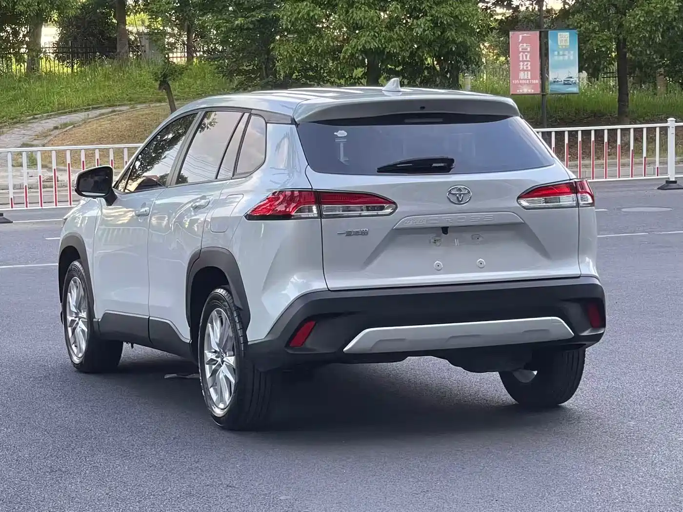 Toyota Corolla Cross 2022 2.0L Elite Edition фото 4