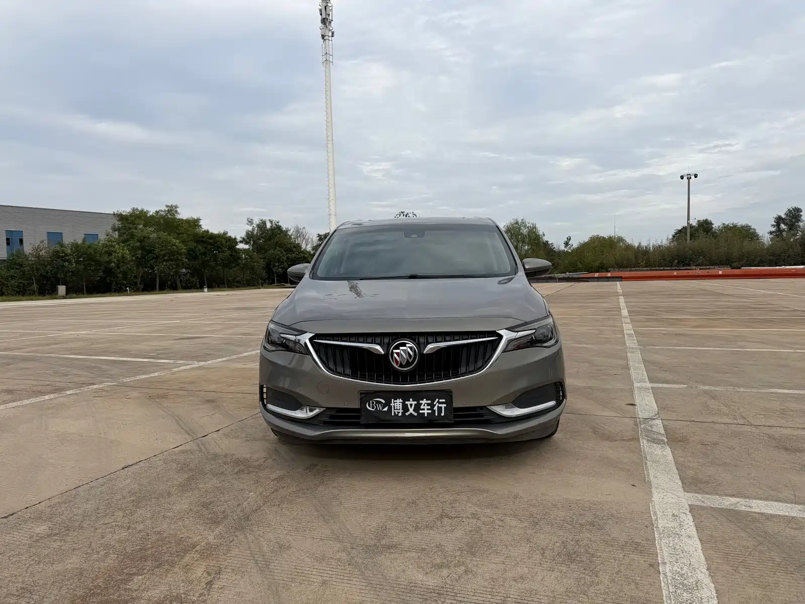 Фото 2 - Buick GL6