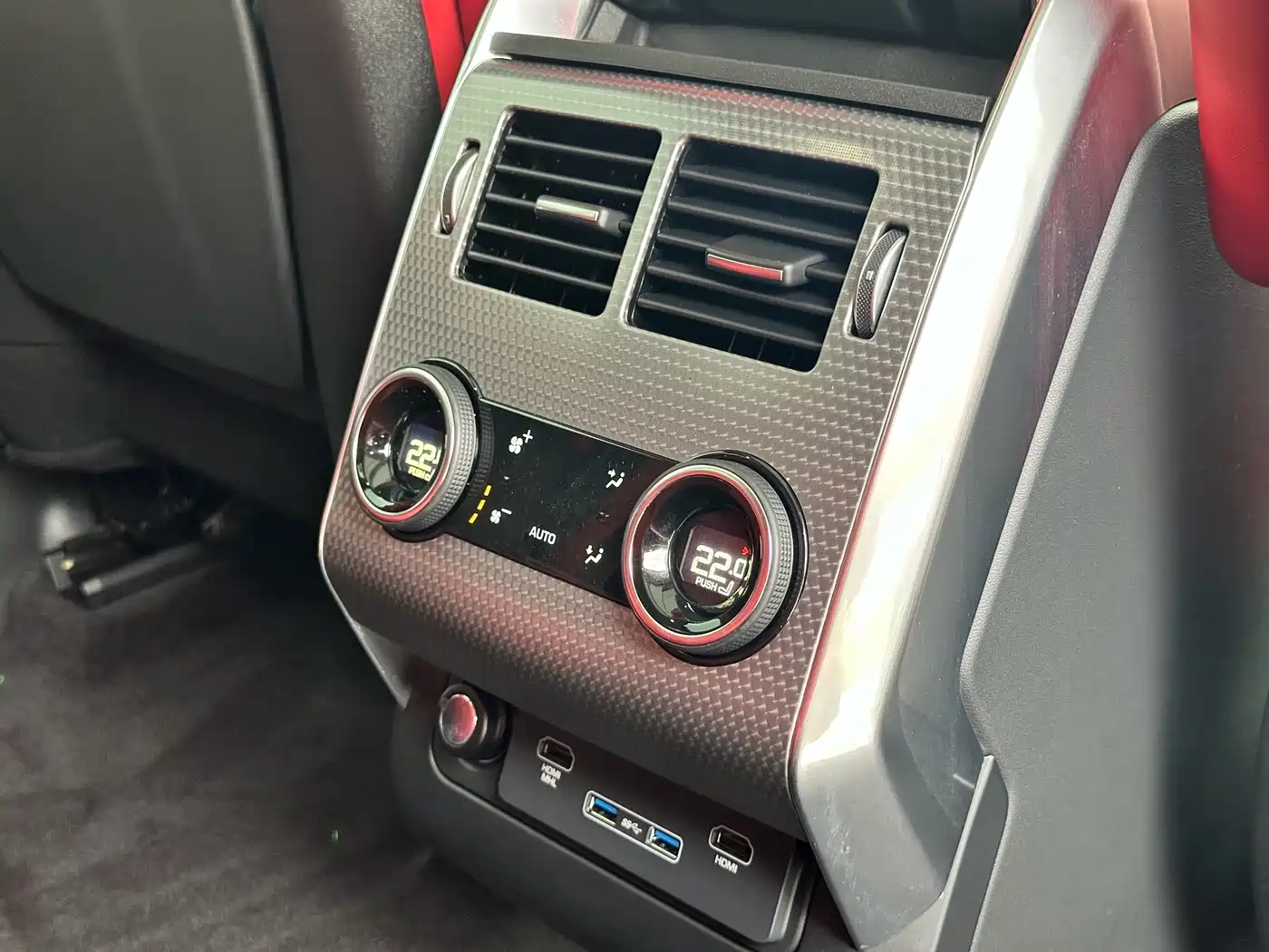 Land Rover Range Rover Sport 2021 3.0 L6 Gloss Black Edition фото 25