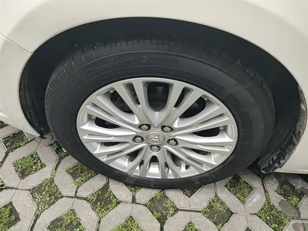 Buick Excelle 2017 15N Automatic Elite фото 23