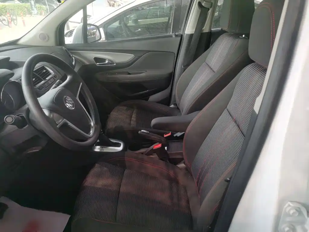 Фото 9 - Buick Encore
