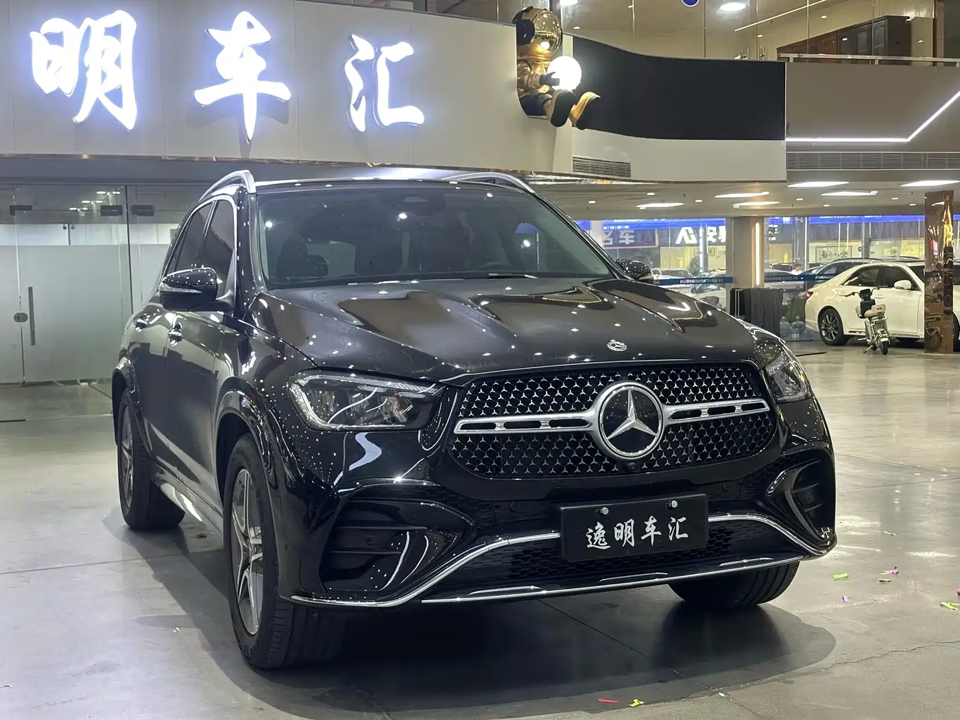 Mercedes-Benz GLE 2025 GLE 450 4MATIC Fashion фото 3
