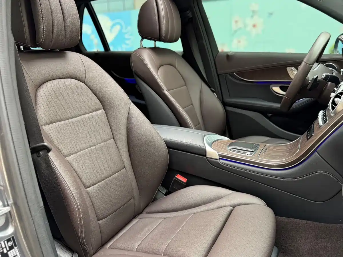 Mercedes-Benz GLC 2020 Facelift GLC 300 L 4MATIC Dynamic фото 9