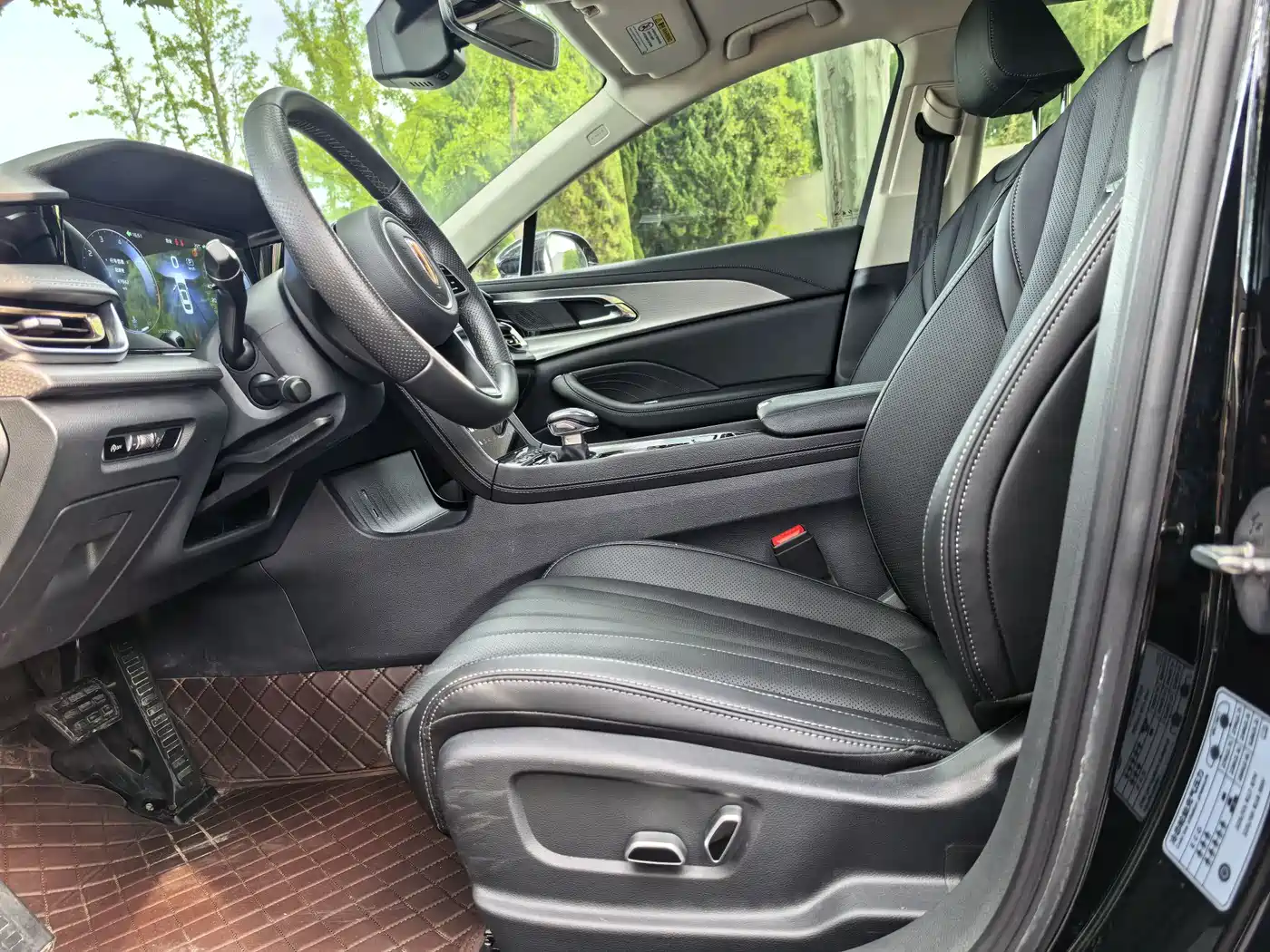 Hongqi H5 2023 2.0T Auto Smart Connect Flag Enjoy фото 11