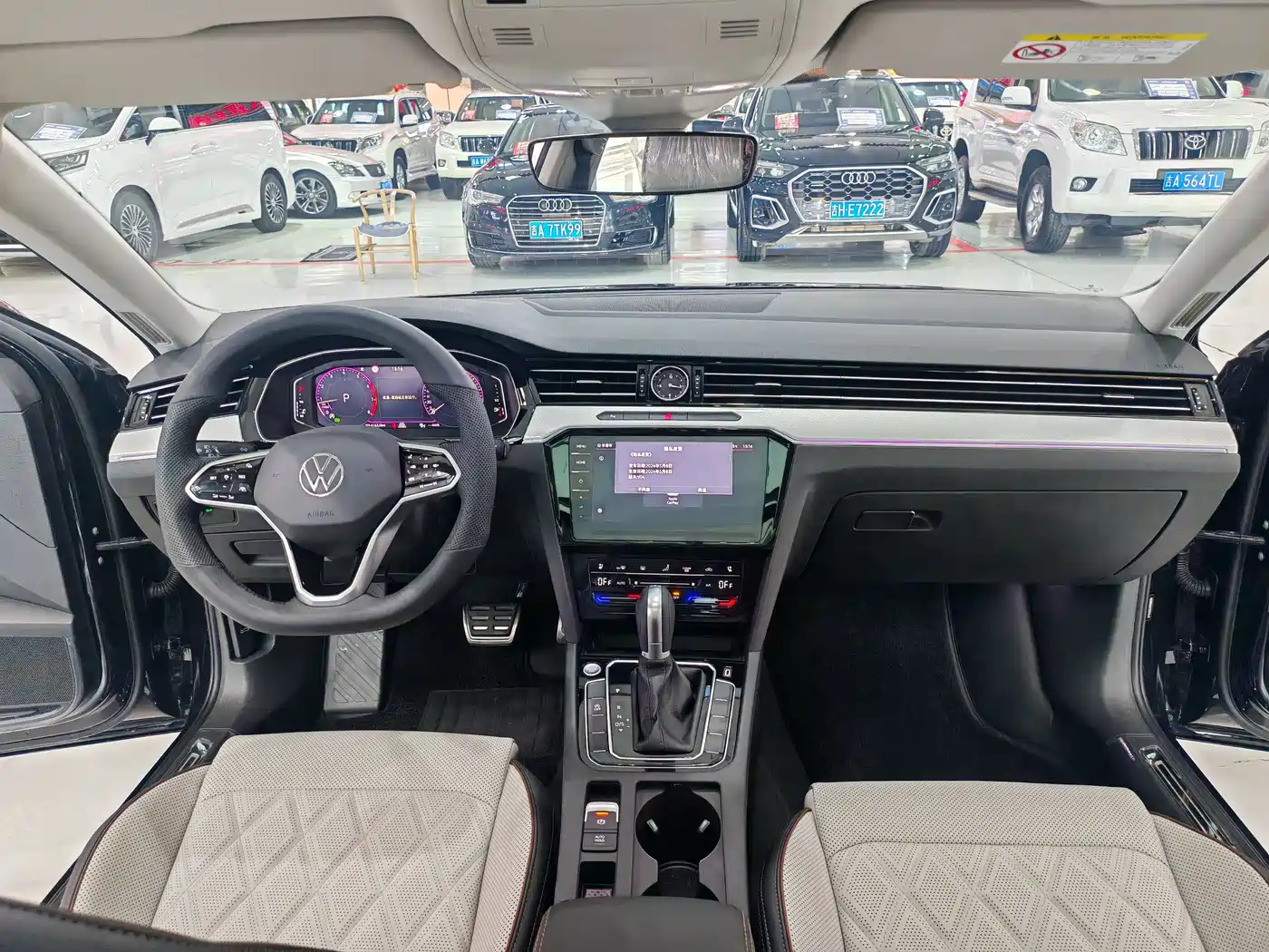 Volkswagen Magotan 2024 2 Million Units Public Sharing Edition 330TSI DSG Luxury фото 6