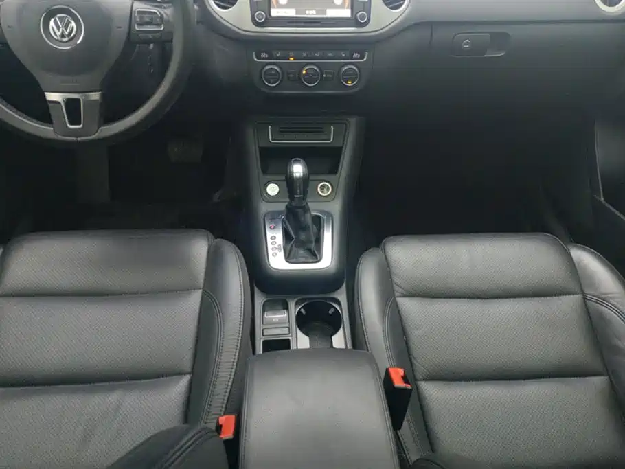 Volkswagen Tiguan 2015 1.8TSI Automatic 4WD Highline фото 16