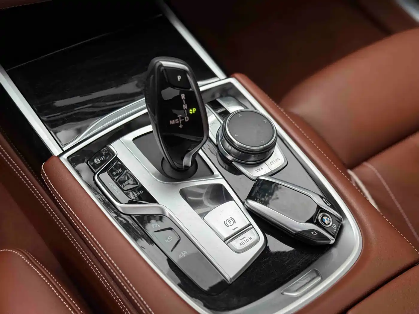 BMW 7 Series 2018 740Li xDrive Premium Type M Sport Package фото 10