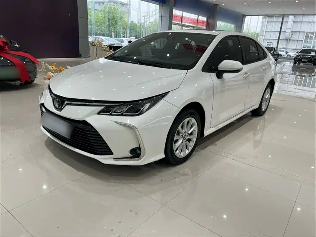 Toyota Corolla 2021 1.2T S-CVT Luxury Edition фото 6