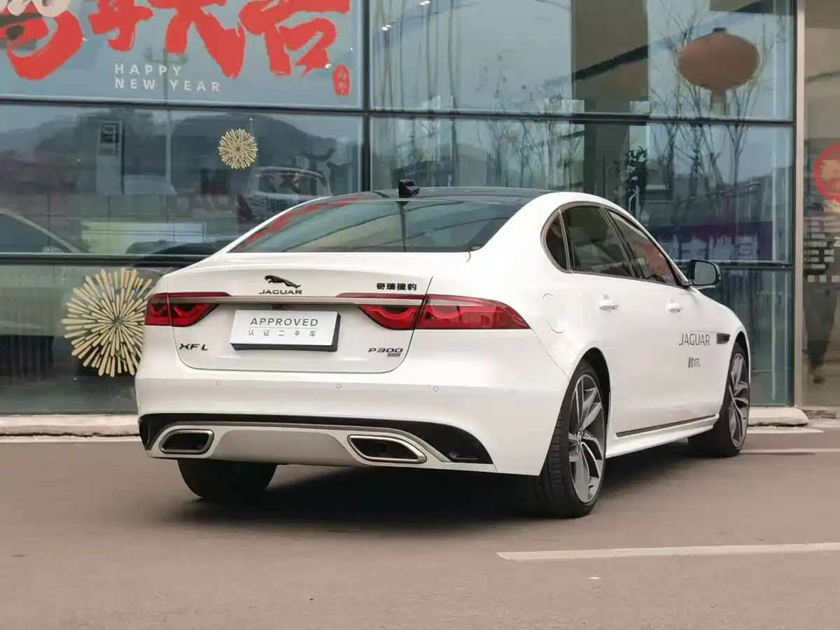 Jaguar XFL 2024 2024 2.0T P300 AWD Flagship Sport Gilded Edition