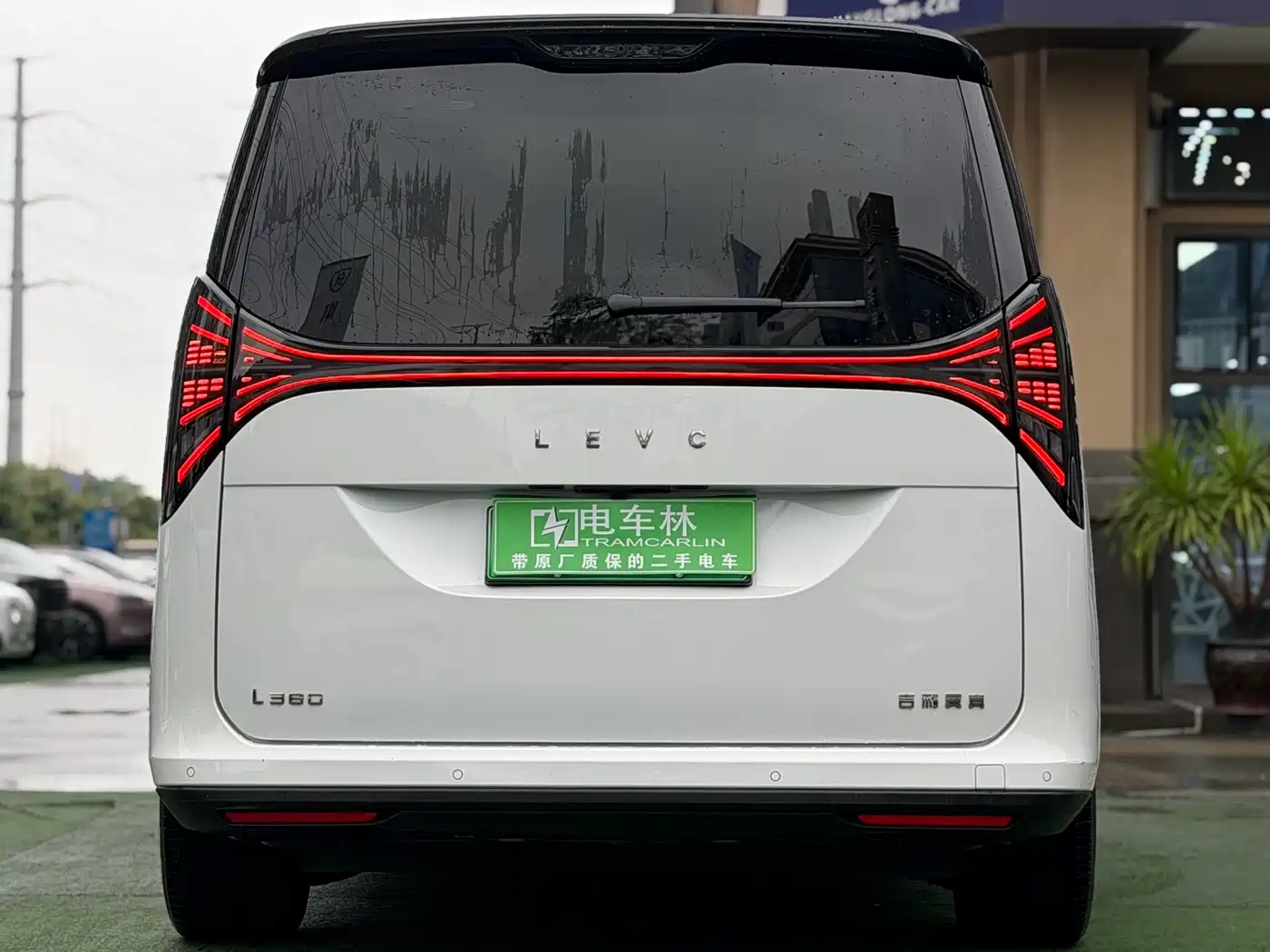 Geely Galaxy Yizhen L380 2024 140kWh 6-Seater AWD Ultra фото 25