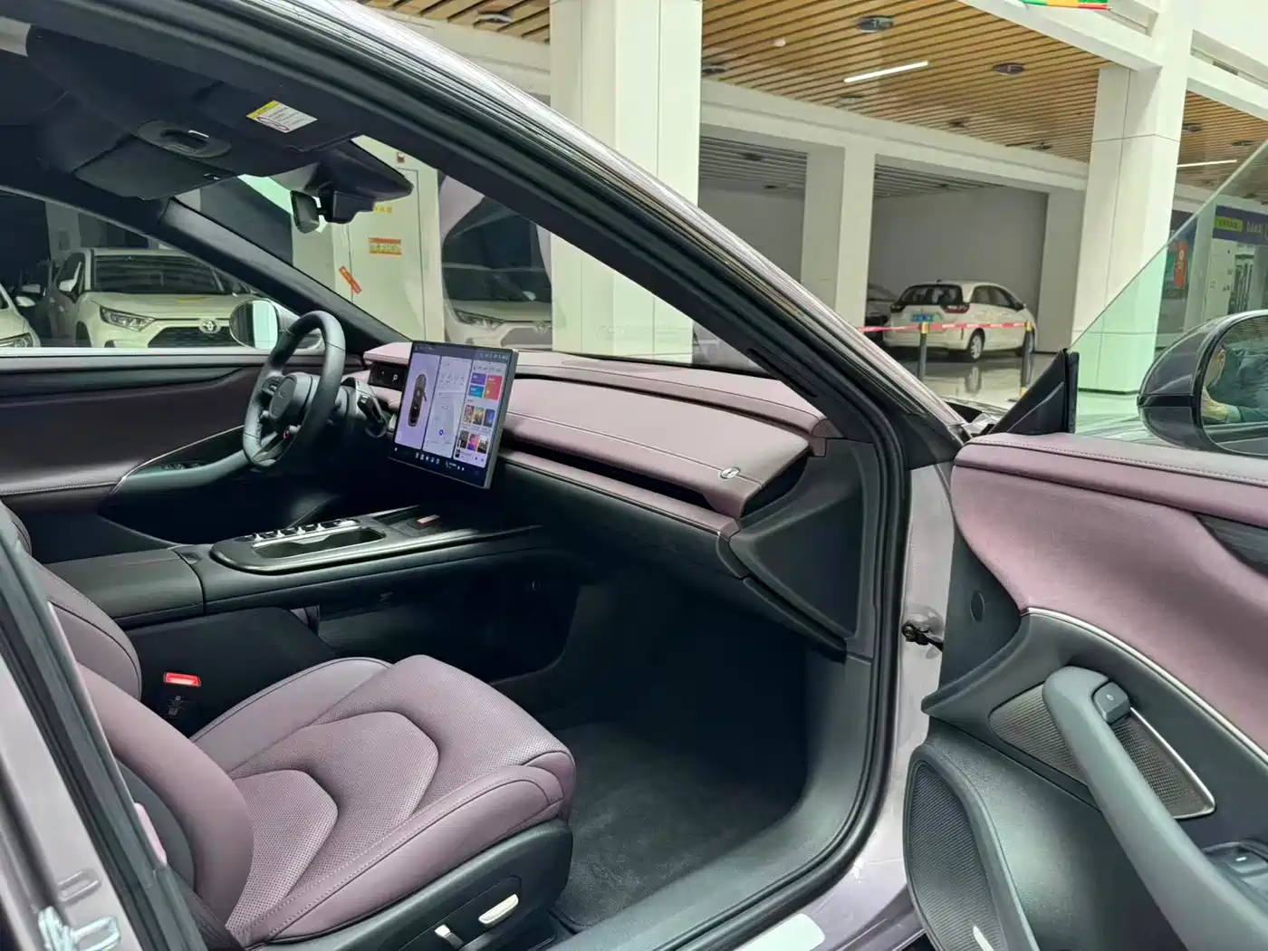 XIAOMI CAR XIAOMI SU7