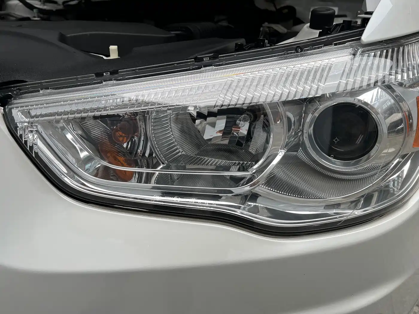 Mitsubishi ASX 2013 2.0L CVT 2WD Elite фото 14