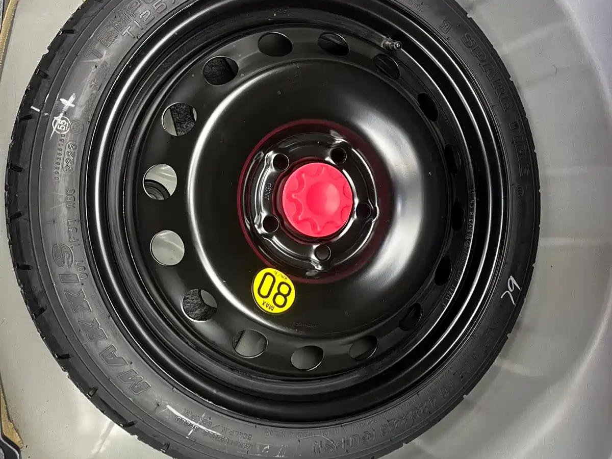 Toyota Levin 2023 TNGA 1.5L CVT Progressive фото 21