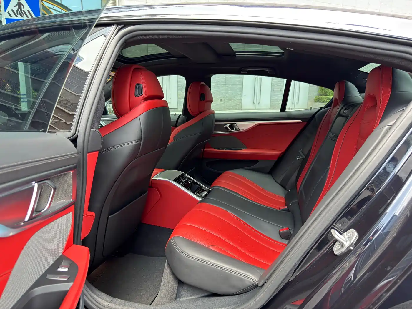 BMW 8 Series 2019 840i Gran Coupe M Sport фото 7