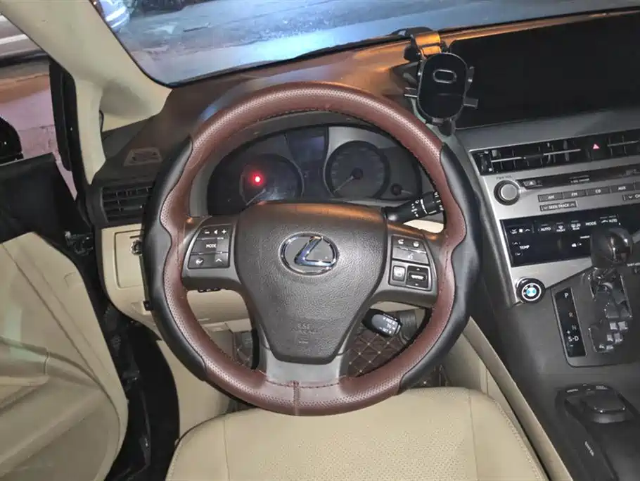 Lexus RX Classic 2009 Model 350 Luxury Edition фото 15