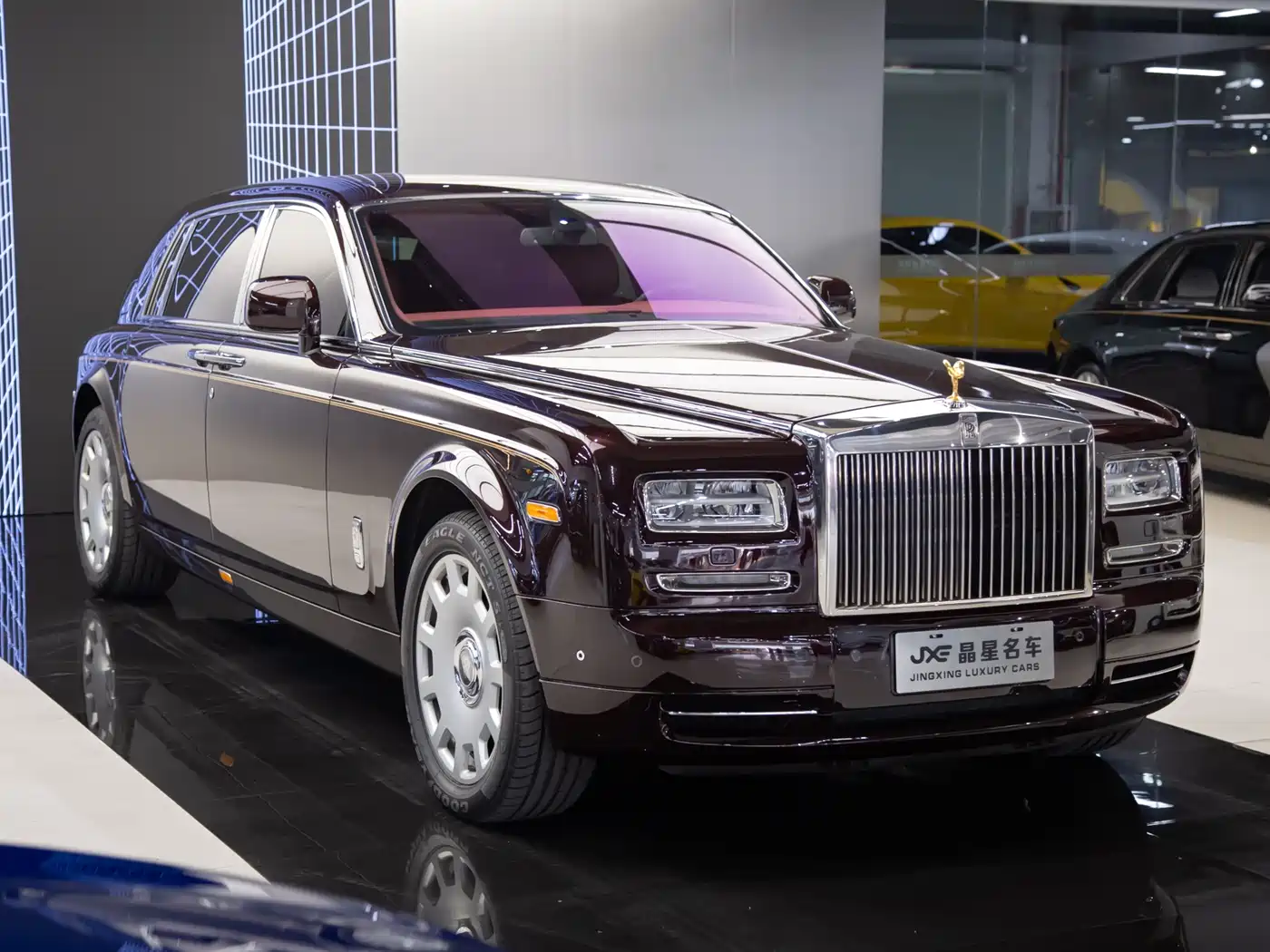 Rolls-Royce Phantom 2014 2013 6.7L Extended Wheelbase (EWB)