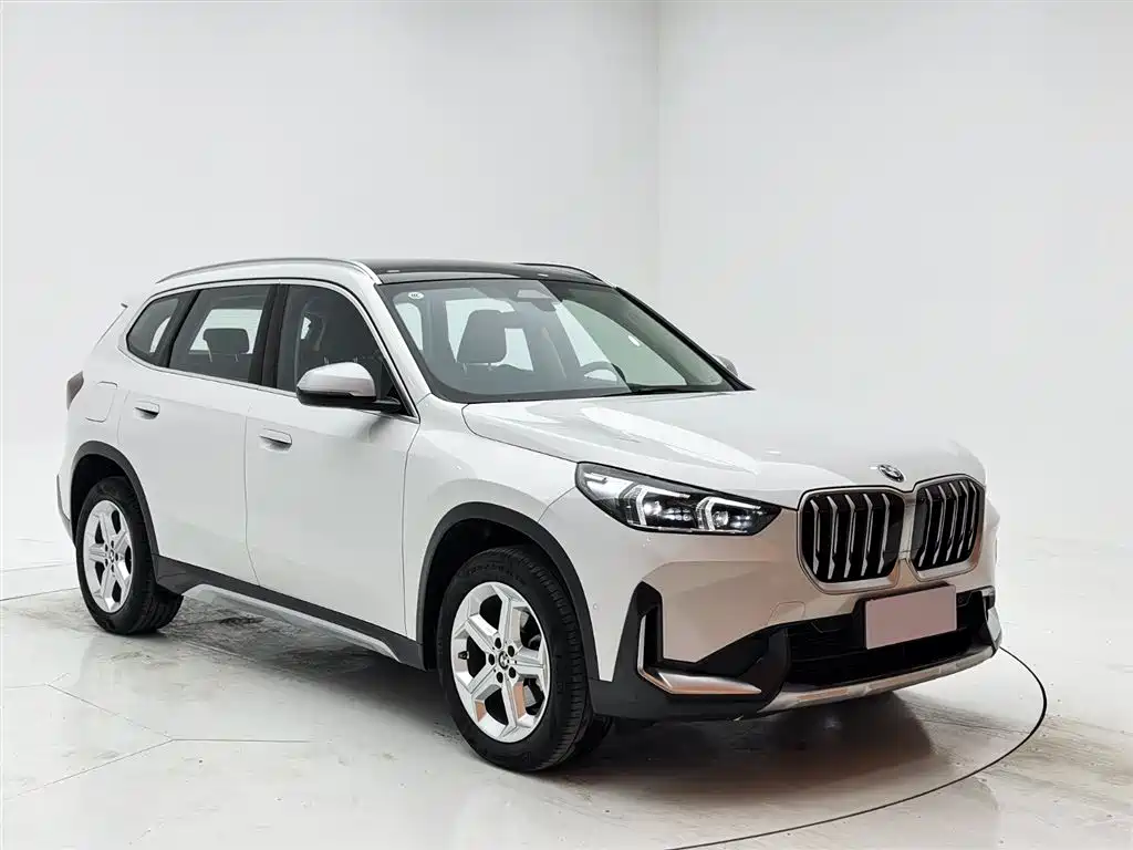 BMW X1 2023 sDrive20Li X Design Package фото 3