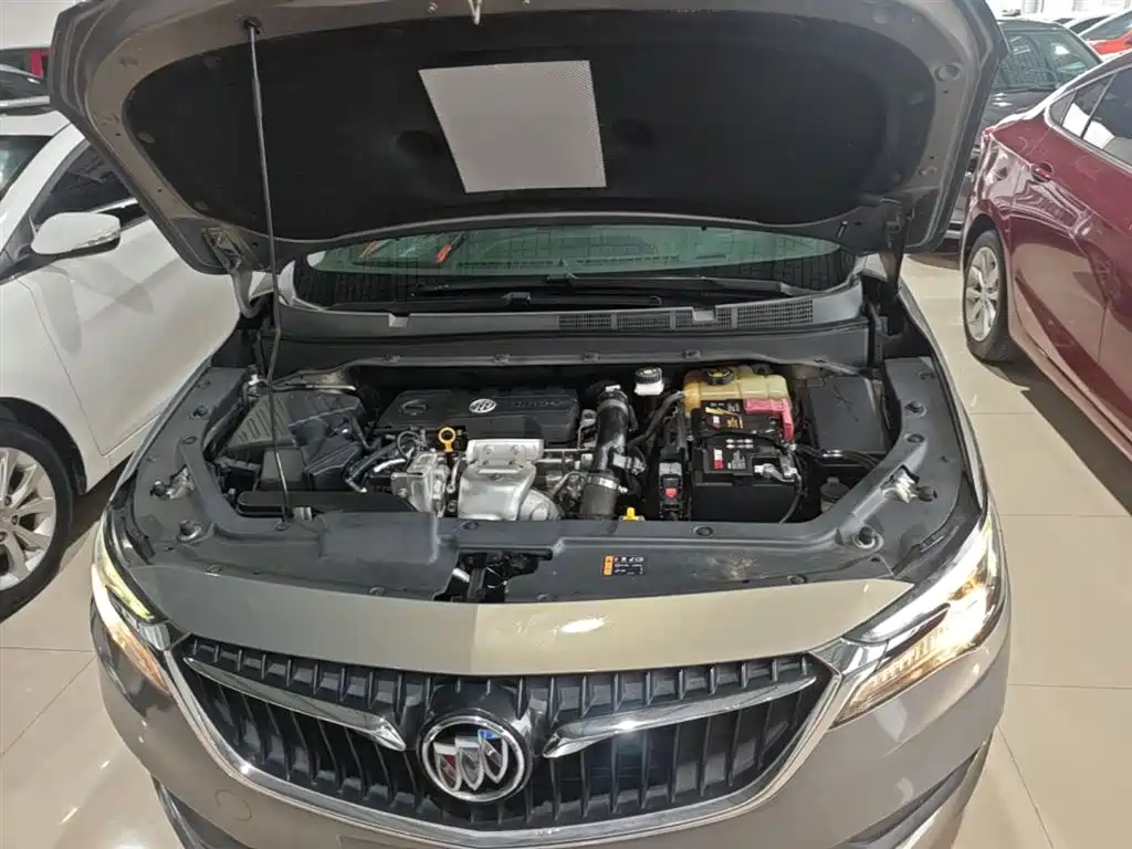 Buick GL6 2019 18T 6-seat Connected Luxury China VI фото 20