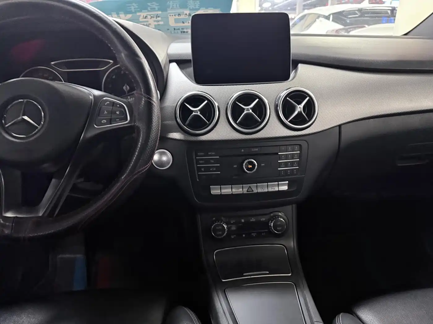 Mercedes-Benz B-Class 2017 B 200 Style фото 13