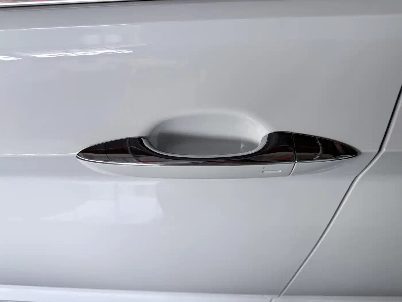 Volkswagen Sagitar 2023 300TSI DSG Excellence Edition фото 6